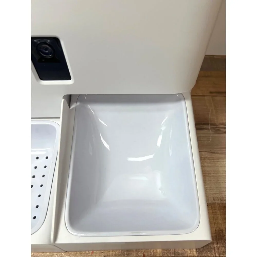 Leicko 4500ml Automatic Pet Feeder With LCD Display & Dual Bowls For Food & Wate